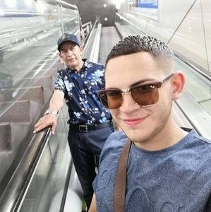 Meet your Posher, Edwin